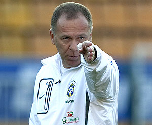 Mano Menezes