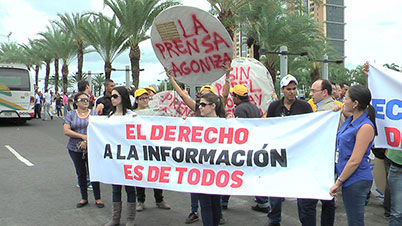 Portadas de diarios de Per